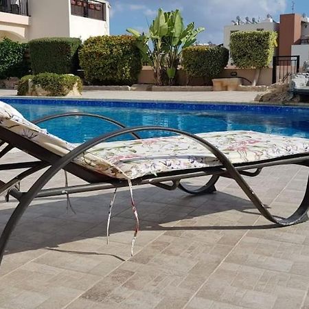 Petras Cozy Nest, 1-Bedroom Apt., Paphos-Universal Exteriör bild