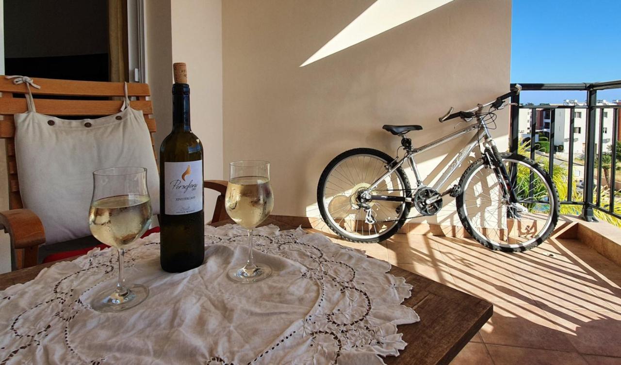 Petras Cozy Nest, 1-Bedroom Apt., Paphos-Universal Exteriör bild
