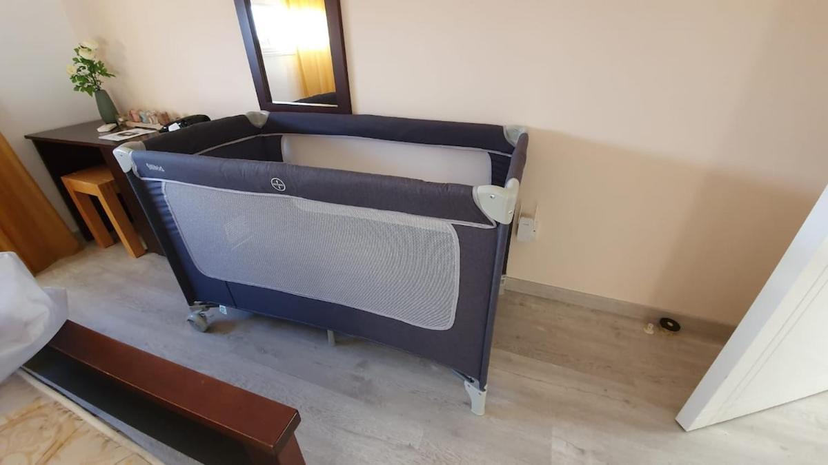 Petras Cozy Nest, 1-Bedroom Apt., Paphos-Universal Exteriör bild